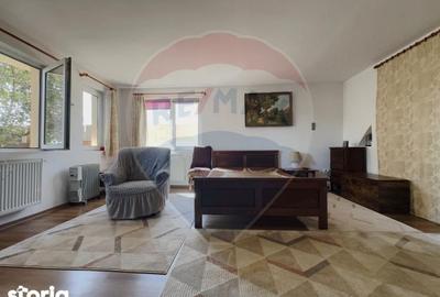 Casă cu 6 camere cu Teren 638 Mp în Pădureni - 19