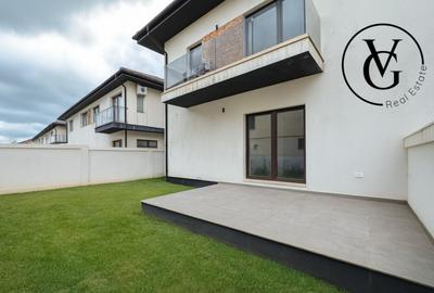 Casă cu 5 camere cu Canalizare în Central - 2