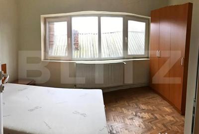 Casă cu 7 camere cu Teren 1023 Mp în Central - 3