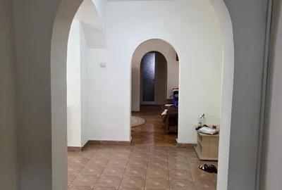 Apartament cu 3 camere semidecomandat, mobilat în Pantelimon - 5