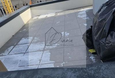 Apartament cu 3 camere decomandat în Tractorul - 1