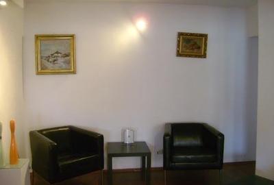 Apartament cu 3 camere decomandat, mobilat în Alba Iulia