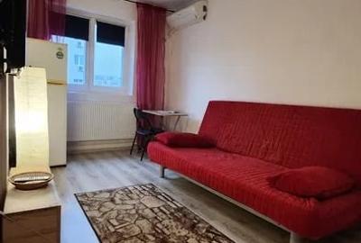 Închiriere Garsoniera Cocheta Piata Alba Iulia - 1