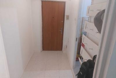 Apartament cu 3 camere decomandat în Dristor - 1