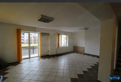 Casă individuală cu 5 camere cu Teren 240 Mp în Vitan - 1