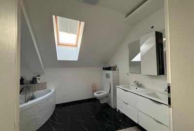 Casă cu 4 camere în Central - 6