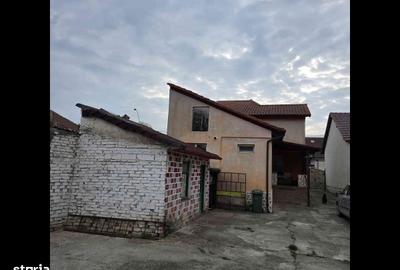 Casă cu 4 camere în Central - 13