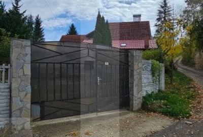 Casa de vanzare, cu 6 camere, 160 mp, zona Barcani - 4