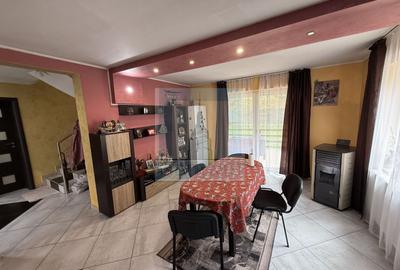 Casă individuală cu 6 camere cu Canalizare în Timișu de Jos - 3