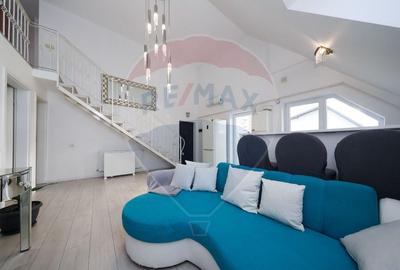 Apartament cu 3 camere decomandat, mobilat în Tractorul - 3