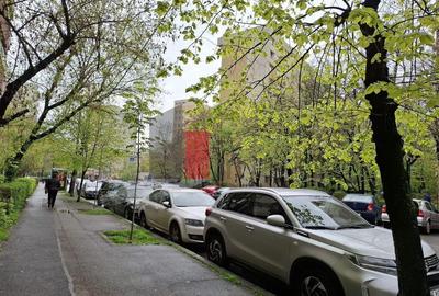 Spatiu comercial stradal, Obor-adiacent