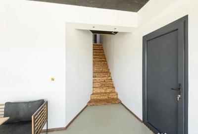 Spațiu comercial, de 590 mp, în Central - 12