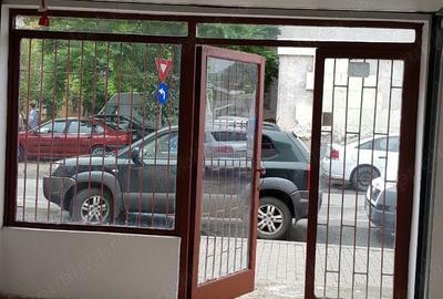 Casă cu 5 camere cu Teren 95 Mp în P-ța Doina - 8