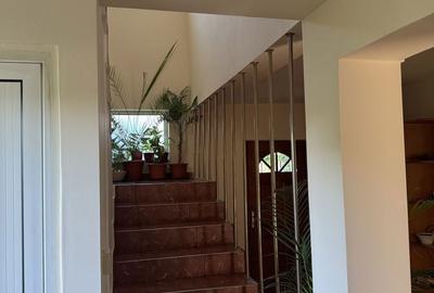 Casă cu 5 camere cu Teren 2100 Mp în Central - 21