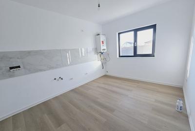 Vila individuala - 4 camere - 2 bai - pod - beci -436mp teren - 5