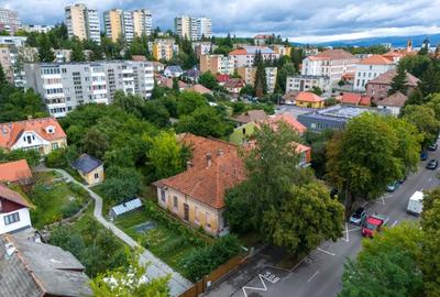 Casă spațioasă în centrul orașului Sfântu Gheorghe | Teren 1300 mp - 2