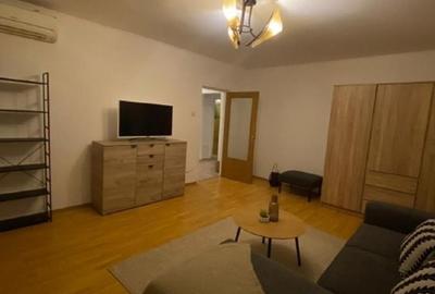 Apartament cu 3 camere decomandat, mobilat în 13 Septembrie - 2