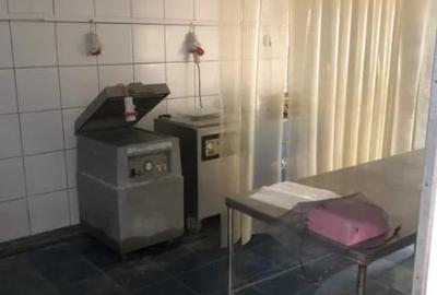 INEL II , spatiu comercial  280 mp., ideal SHOWROOM/PRODUCTIE/DEPOZITARE, curte - 3
