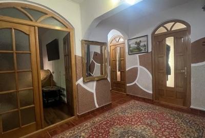 Apartament cu 3 camere decomandat, mobilat în Hotvon - 11
