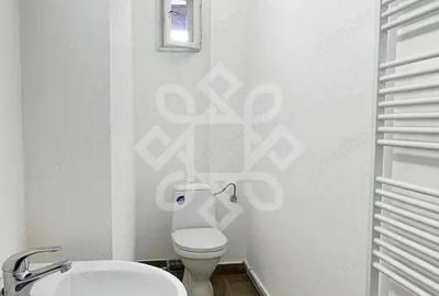 Spațiu comercial, de 318 mp, în Central - 11