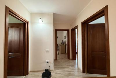 Vila tip Duplex, Curte proprie, Sanpetru Brasov - 12