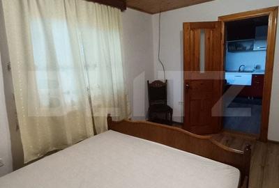 Casă cu 6 camere cu Teren 900 Mp în Central - 7