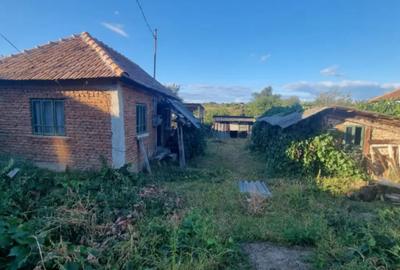 Teren de 1100 mp, în Central - 1