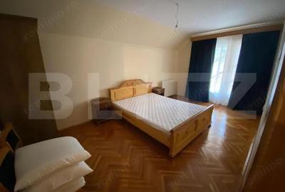 Casă cu 7 camere cu Teren 750 Mp în Central - 8