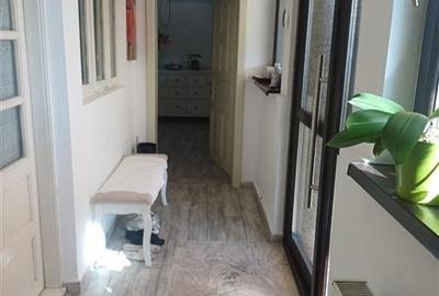Casă cu 3 camere cu Canalizare în Nicolae Grigorescu