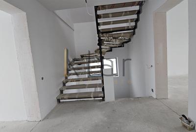Duplex cu 6 camere cu Canalizare în Feleacu - 5