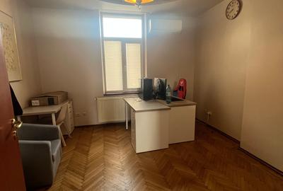 Apartament cu 2 camere decomandat în Calea Călărașilor - 4