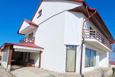 Casa /Vila  4 camere  P+1 - 2