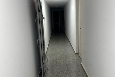 Apartament cu 3 camere decomandat în Bartolomeu - 12