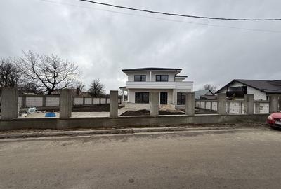 Casă cu 4 camere în Aroneanu - 7