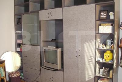 Apartament, 3 camere, decomandat, 70 mp, garaj, zona strazii Tasnad Apartament, 3 camere, decomandat, 70 mp, garaj, zona strazii Tasnad - 6