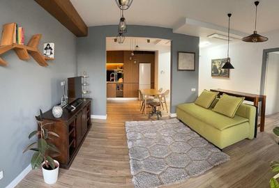 Apartament 3 camere Lux + 2 locuri de parcare in Central District Cuza - 2