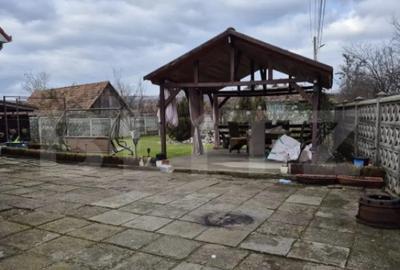 Casă cu 7 camere cu Teren 600 Mp în Chețani - 8