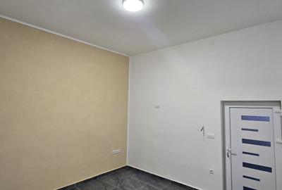 Spațiu comercial, de 350 mp, în Central - 5