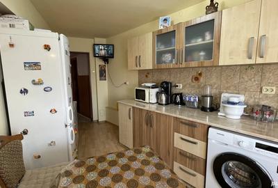 Vand apartament cu doua camere - 18