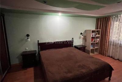 Casă cu 4 camere cu Teren 400 Mp în Central - 2