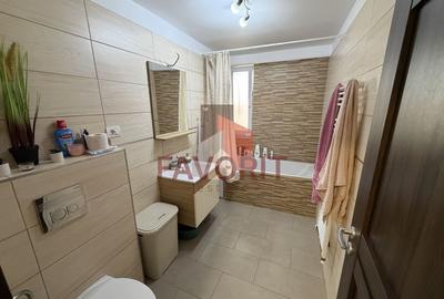 Apartament cu 3 camere semidecomandat, mobilat în Girocului - 12