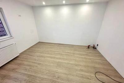 Apartament cu 2 camere decomandat în Central - 1