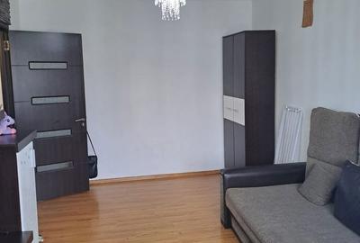 Garsonieră în Craiovița Nouă - 2