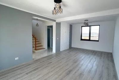 Casa cu 4 camere , priveliste panoramica Ciurbesti - 8