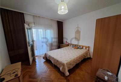 RECO apartament 3camere Vasile Conta - 6