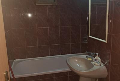 Apartament cu 3 camere decomandat, mobilat în Tomis Nord - 12