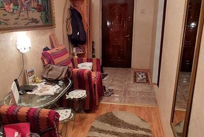 Apartament cu 2 camere semidecomandat în Deveselu - 1