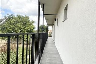 Hotel/Pensiune, de 500 mp, în Vest - 25