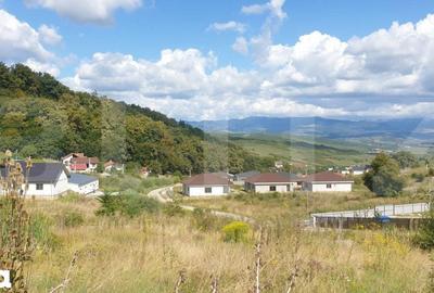 Teren de 785 mp, în Budacu de Jos