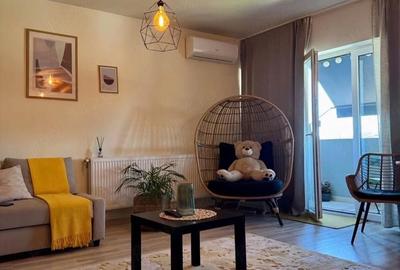 Apartament cu 3 camere decomandat în Tancodrom - 4